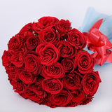 Classic Aura 12 Red Roses Bouquet