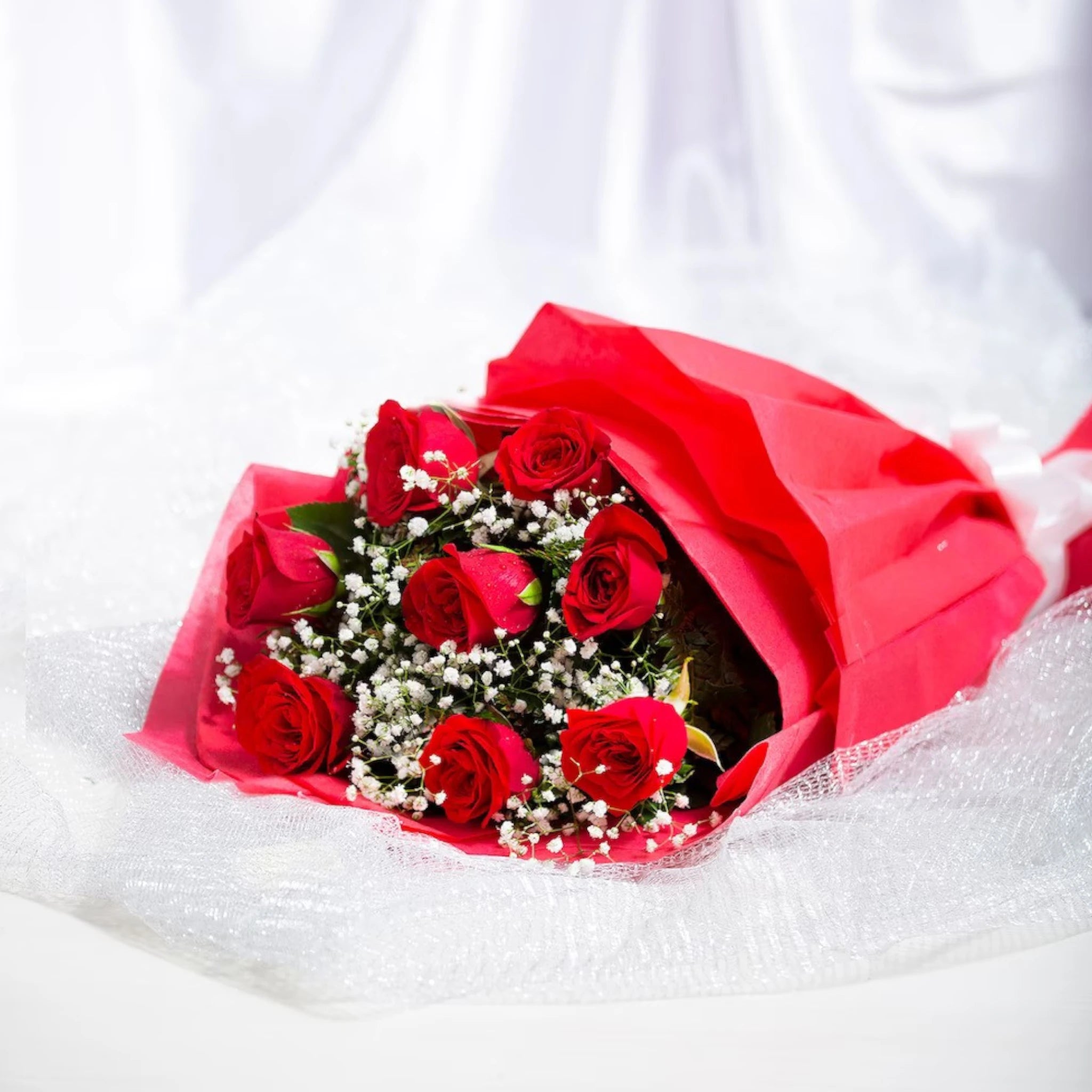 8 Red Roses Bouquet