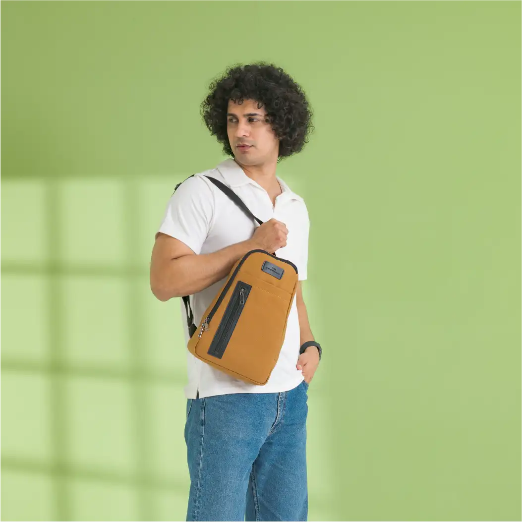 Oliver Cross Body Bag