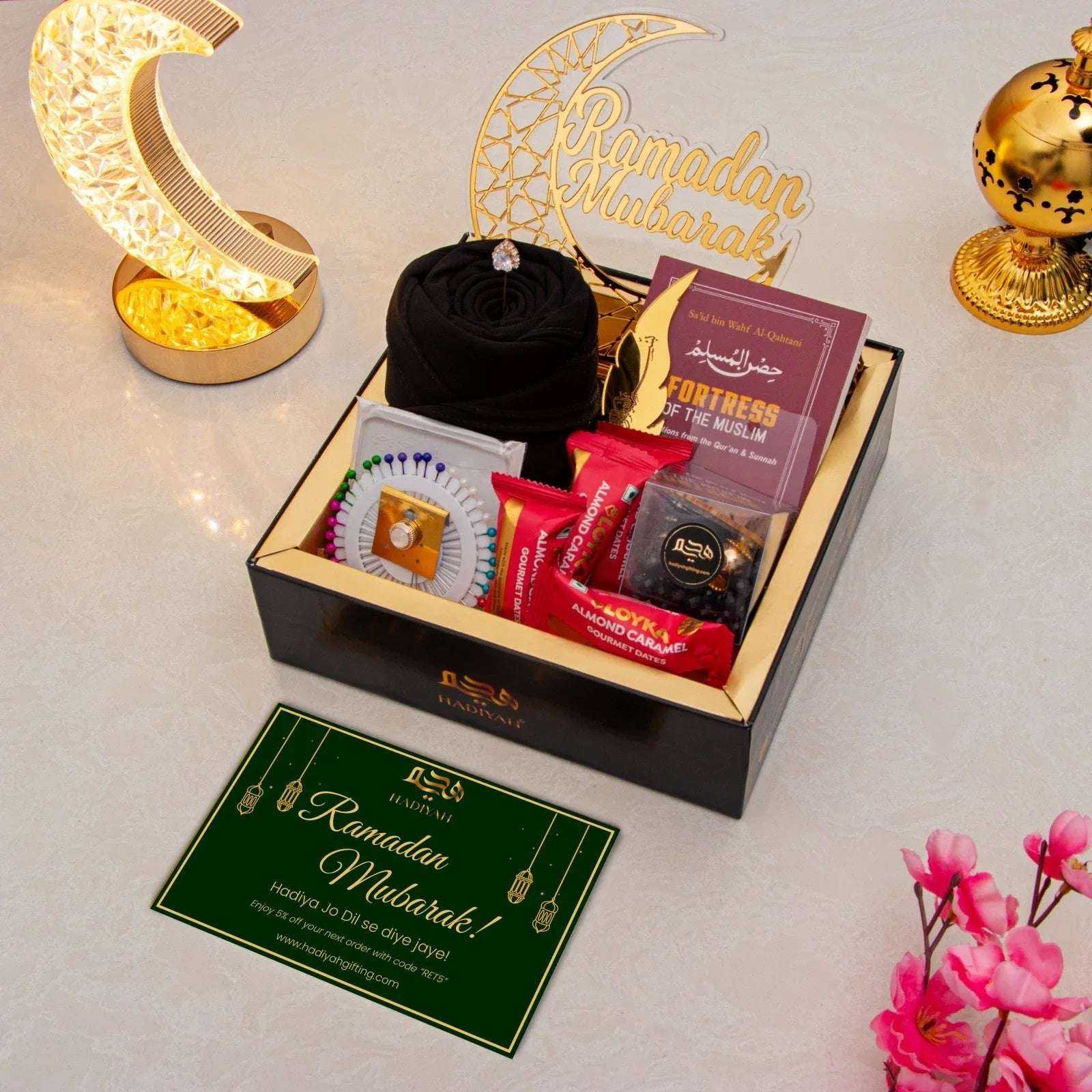 Golden_Ramadan_Mubarak_Hamper_Black