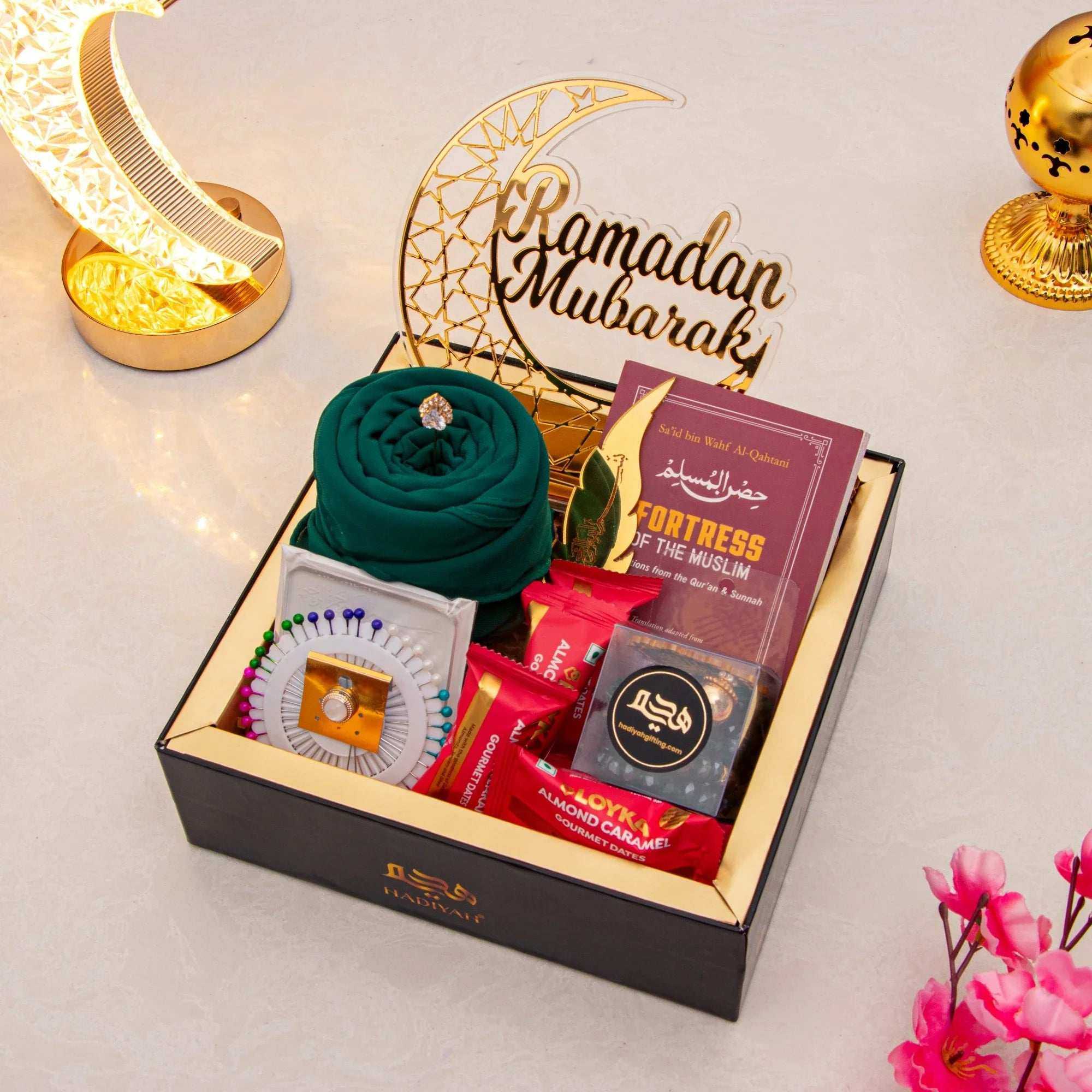 Golden Ramadan Mubarak Hamper