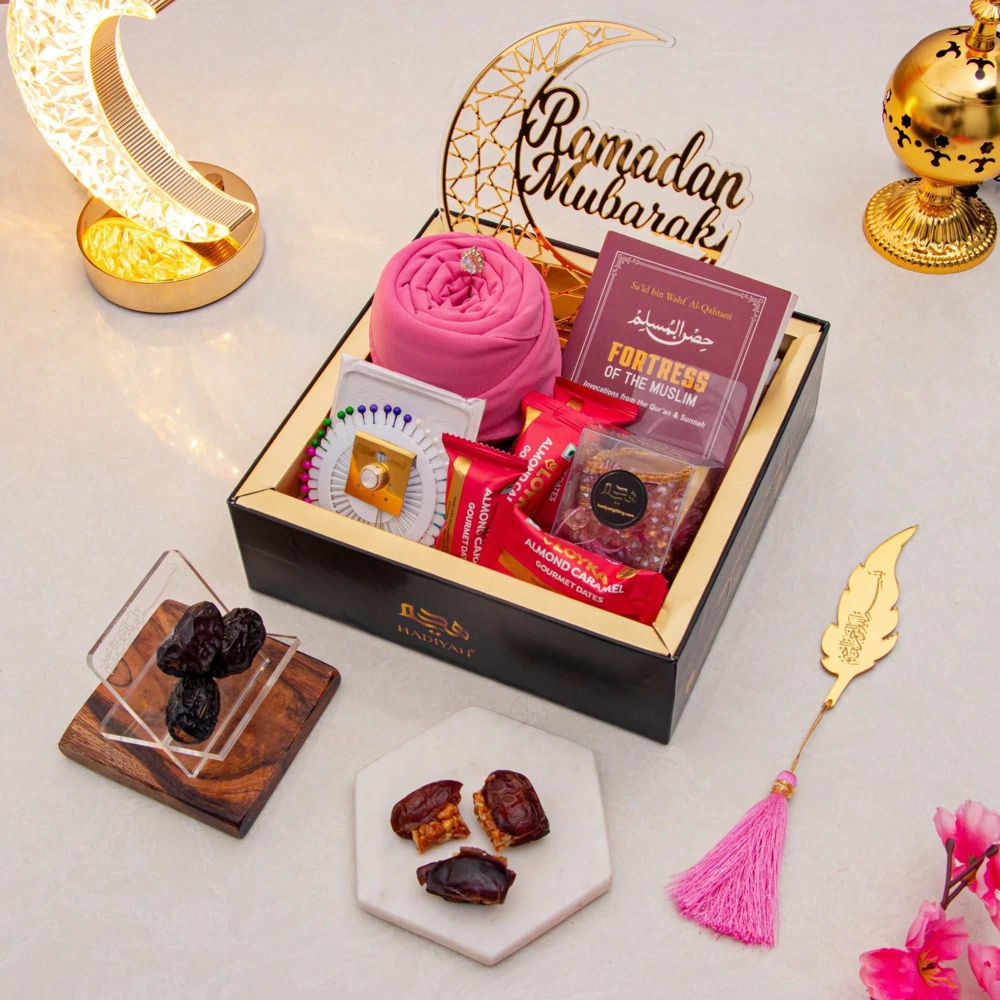 Golden Ramadan Mubarak Hamper