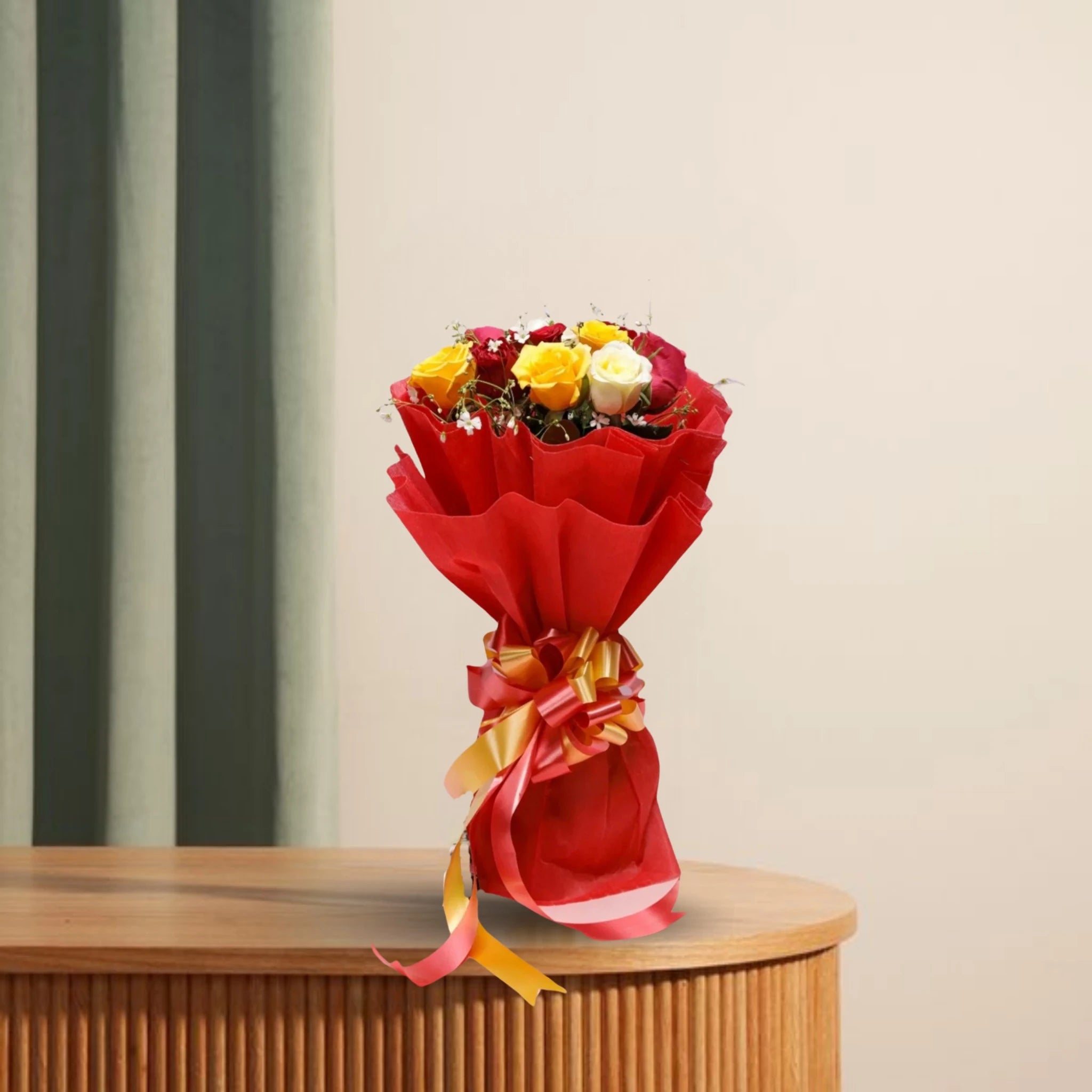 8 Mixed Roses Bouquet