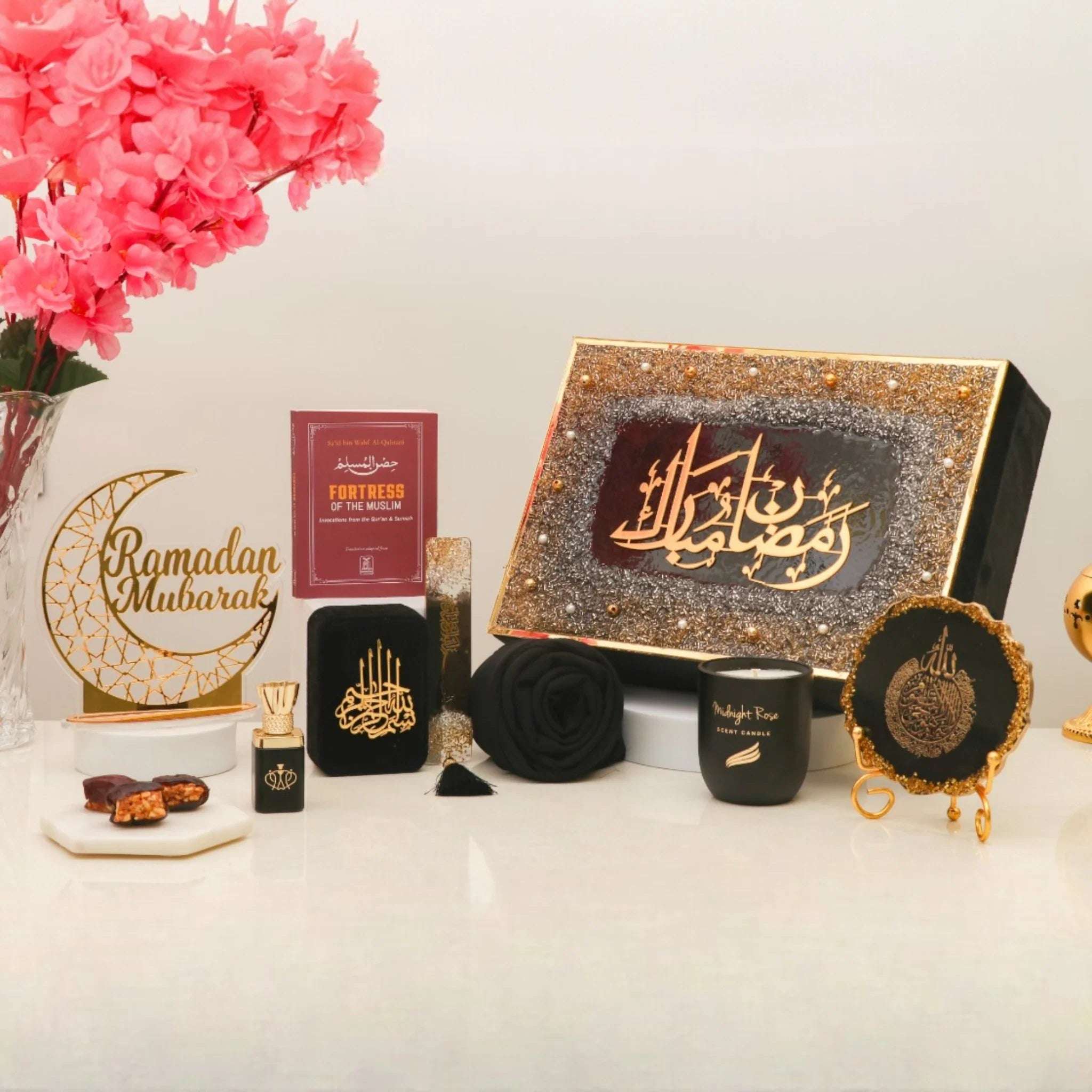 Noor Al-Ramadan Gift Box