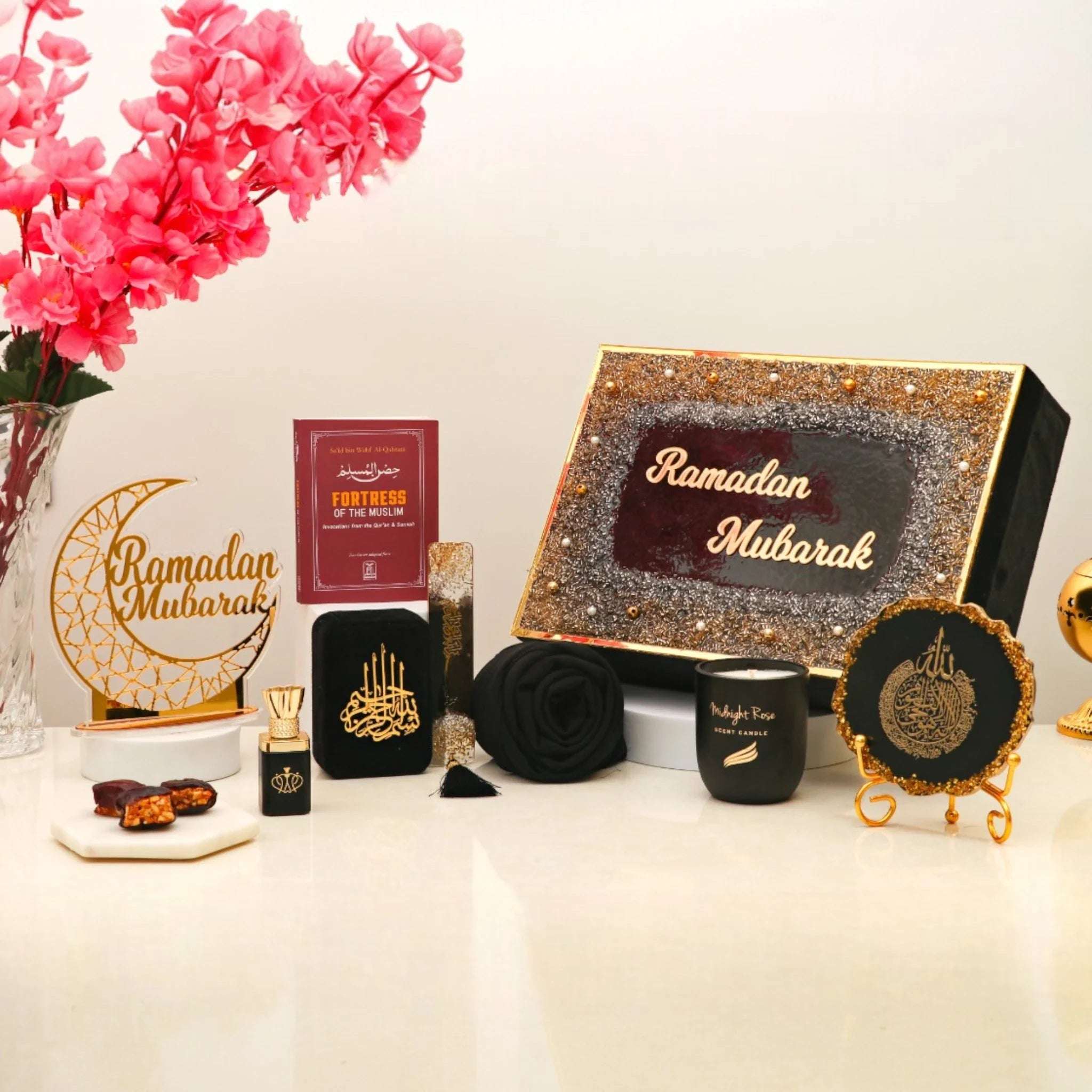Noor Al-Ramadan Gift Box