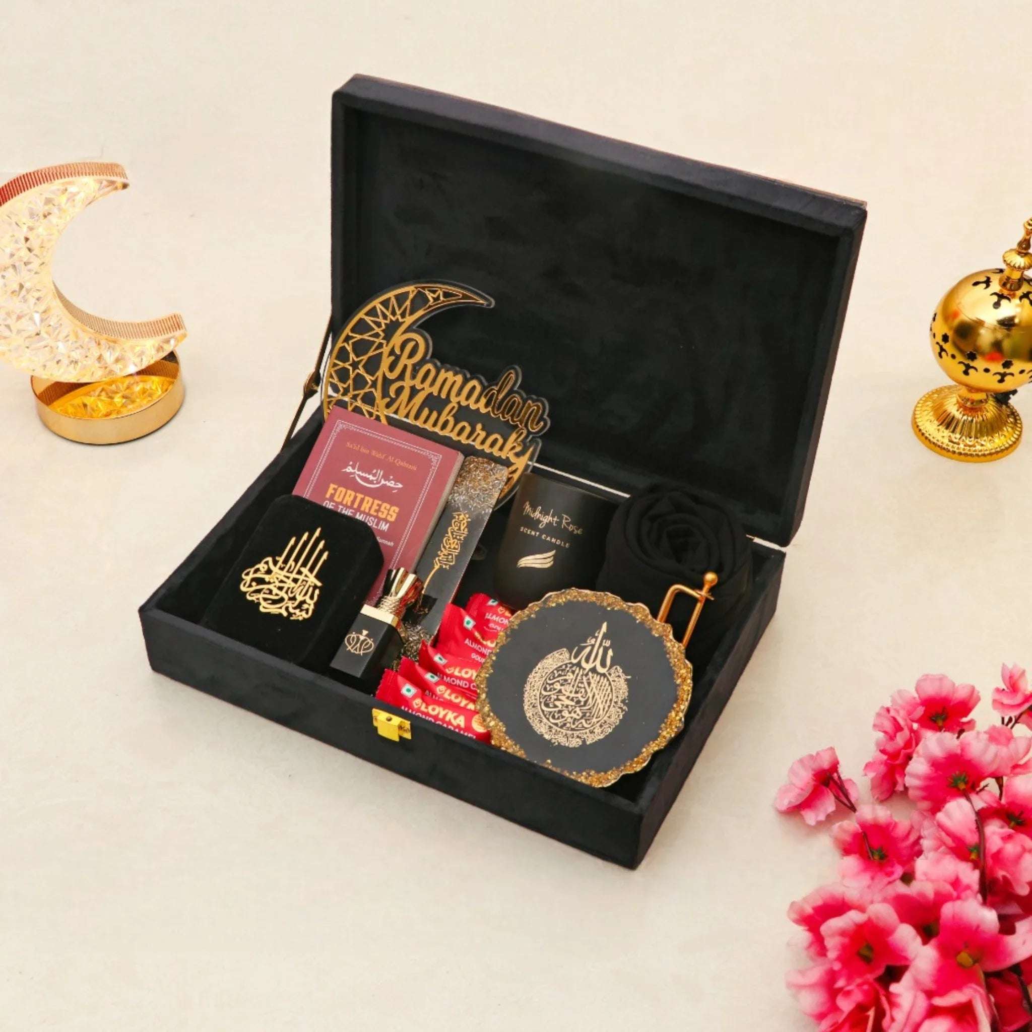 Noor Al-Ramadan Gift Box