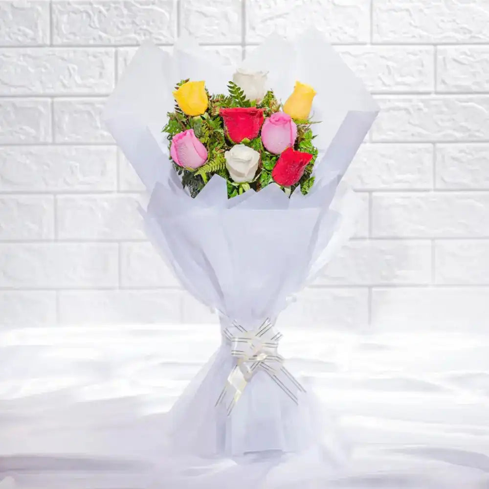 Elegant Mix Roses Bouquet