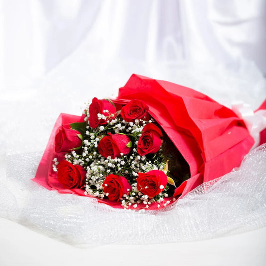 8 Red Roses Bouquet