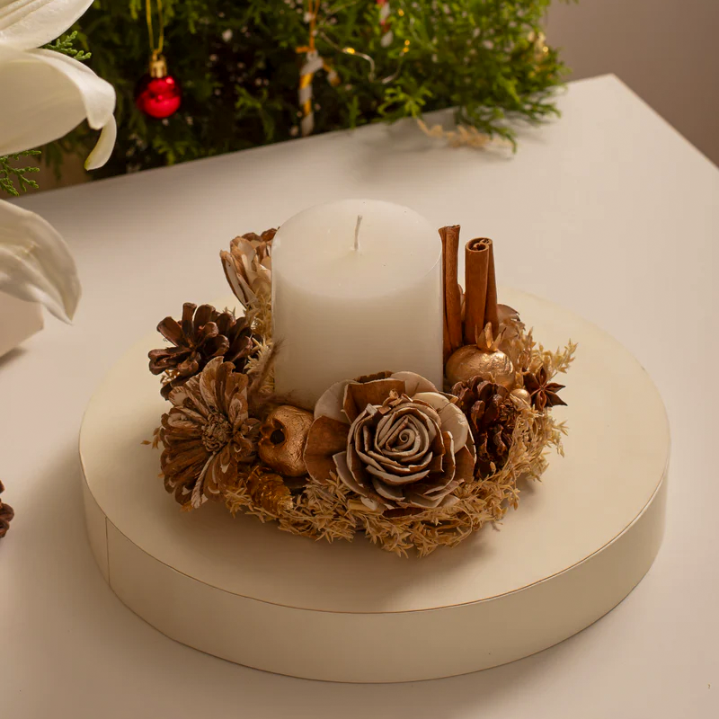 The Winter Glow Wreath