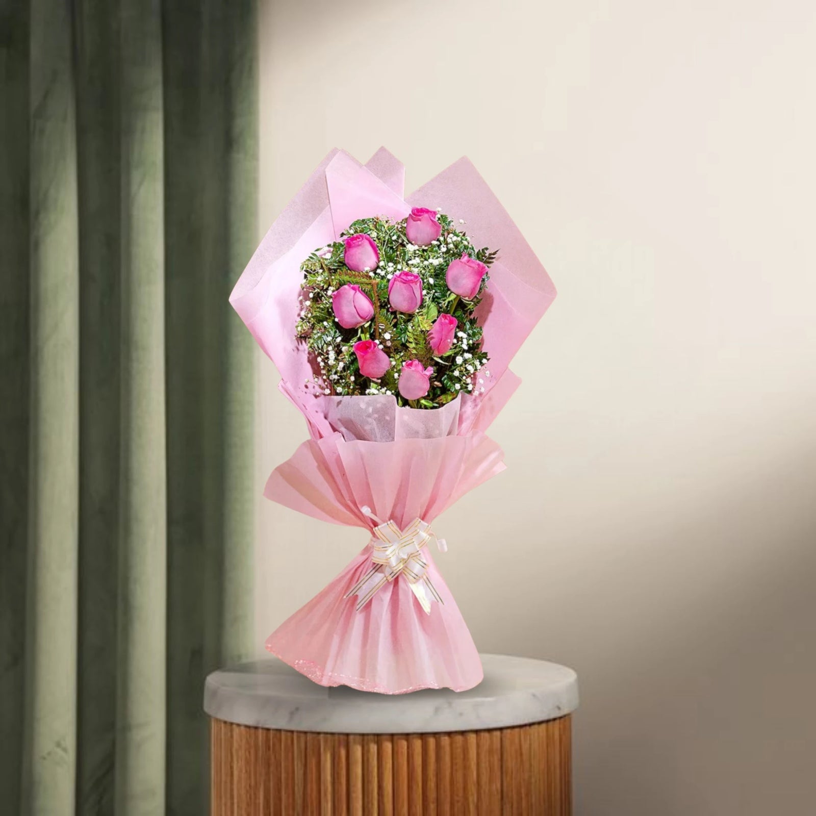 8 Pink Roses