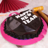 Pinata New Year Cake