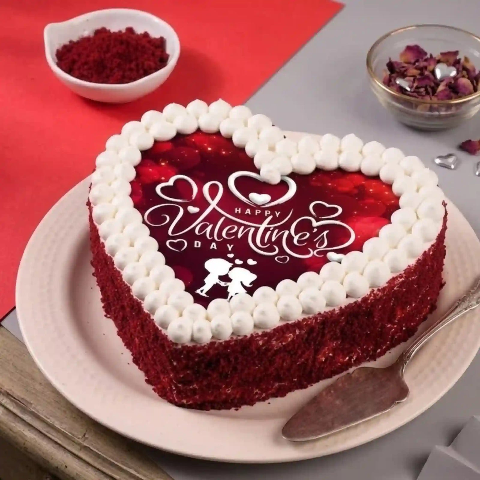 Red Velvet Valentines Poster Cake (500g)