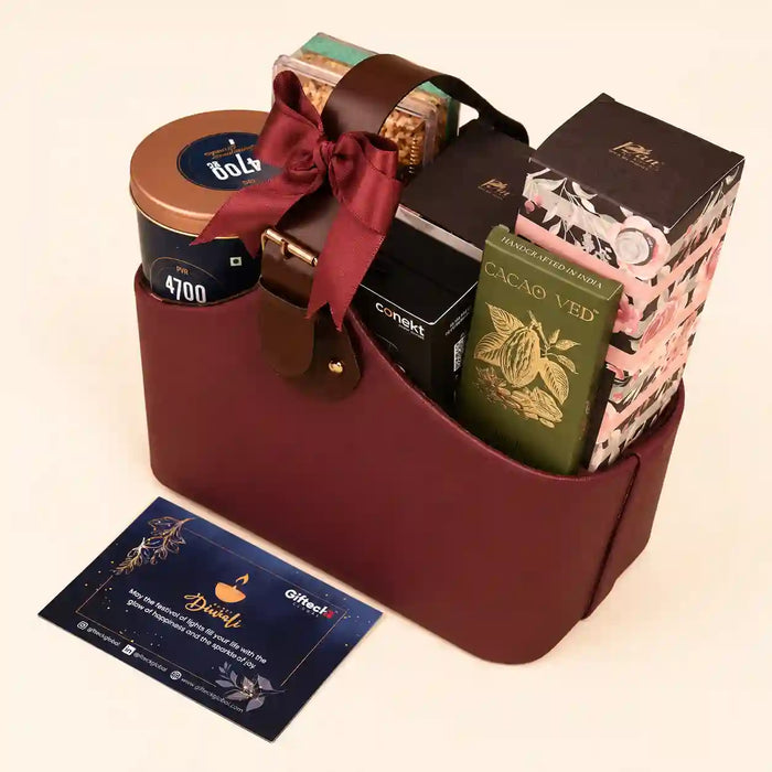 The Aura Hamper